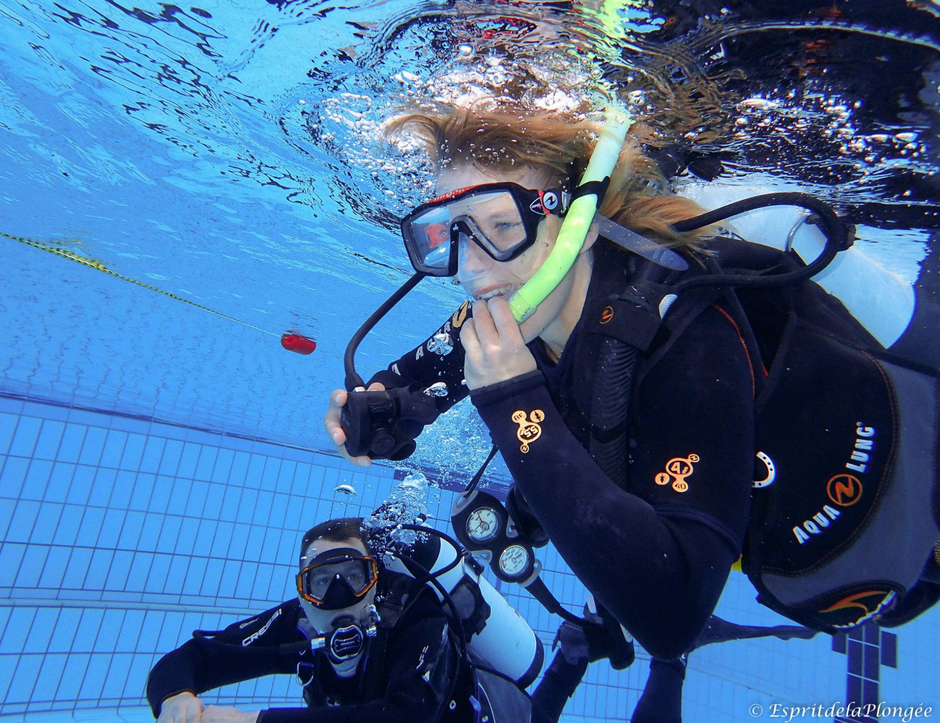 Decouverte De La Plongee Sous Marine En Piscine Plus De 1500 Idees Cadeaux Decouverte De La Plongee Sous Marine En Piscine Plus De 1500 Idees Cadeaux