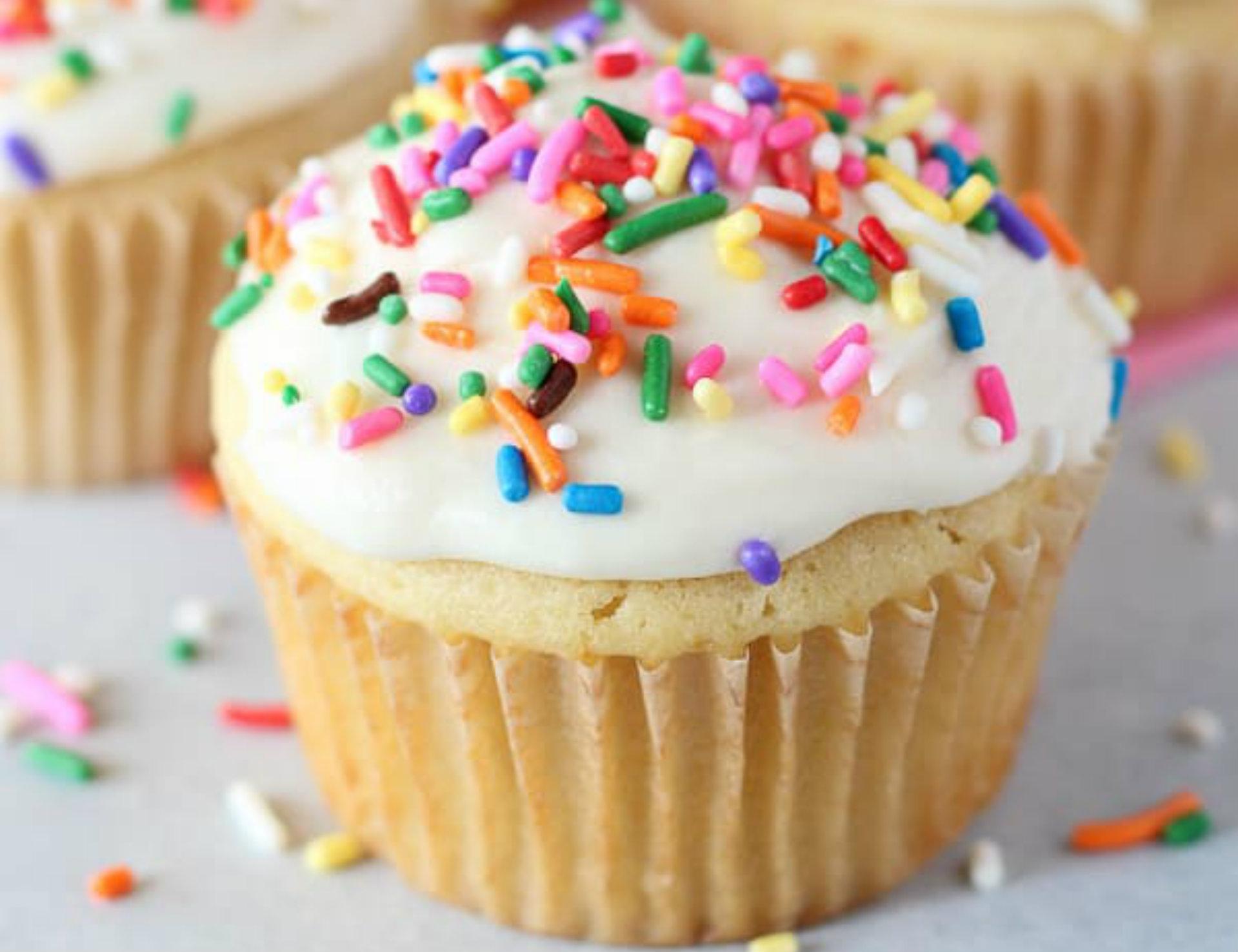 Décorer les cupcakes : Recette de Décorer les cupcakes