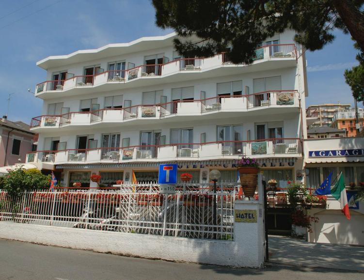 Hôtel Cristallo, Varazze