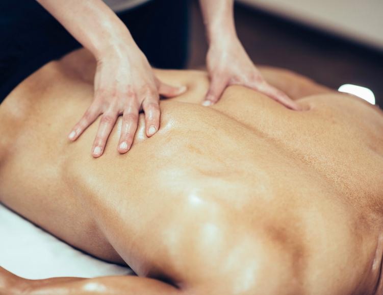 Gommage du dos et massage relaxant